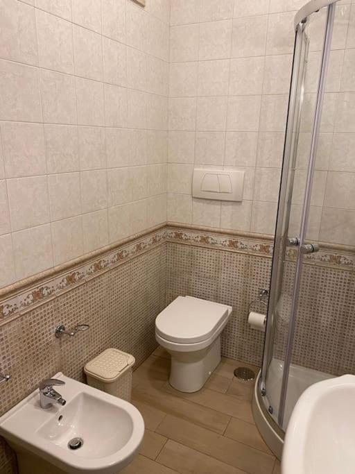 Apartamento Enry Station House Bari Exterior foto
